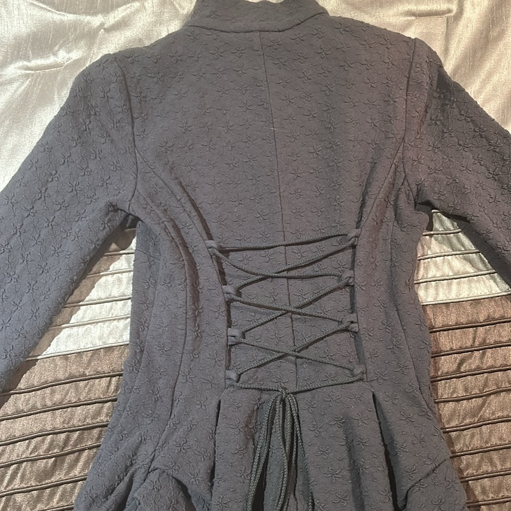 Betsey Johnson Grey Bustle Jacket - Picture 6 of 11
